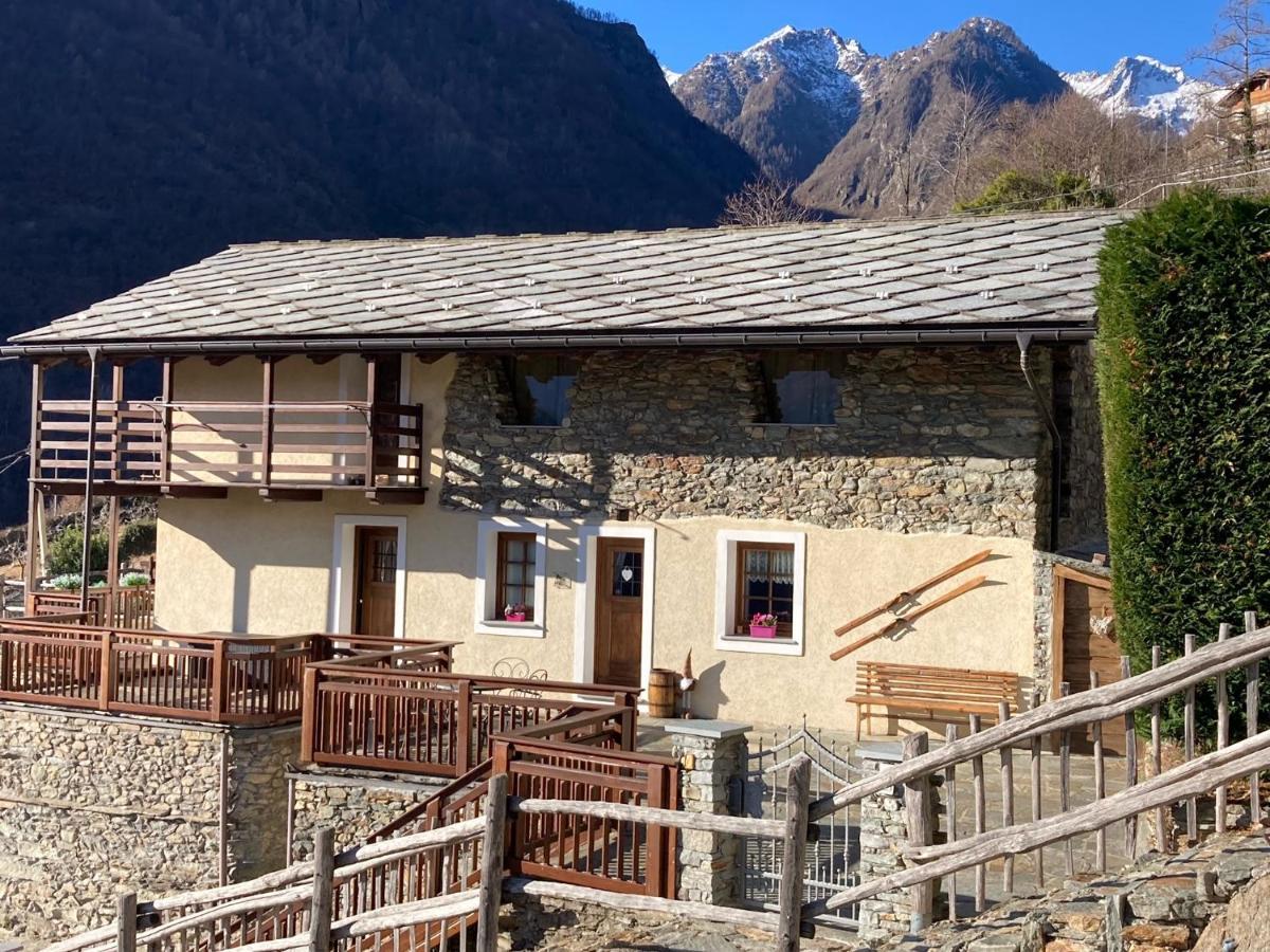 Hotel Lo Sougnet à Hone Extérieur photo